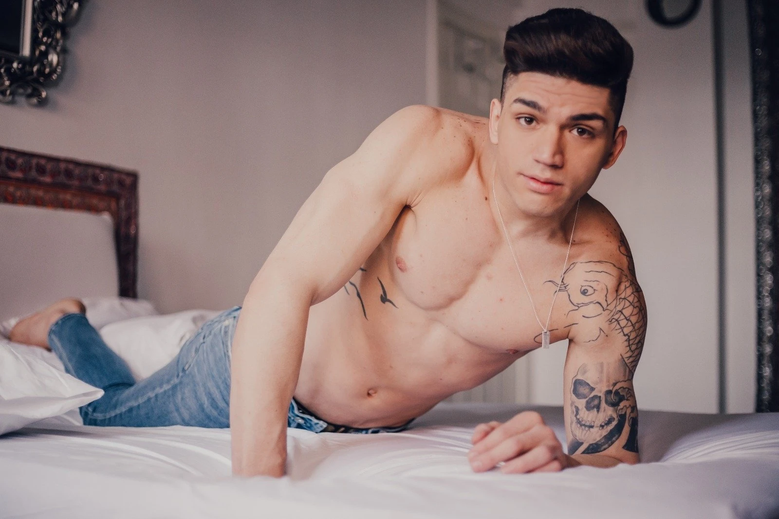 Zac Brent ?? – Brazilian escort in Hong Kong — 3 / 13