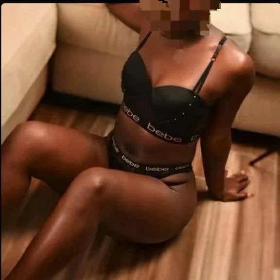 Shantel . Bangalore, BTM layout – Gabonese escort in Bangalore — 3 / 4