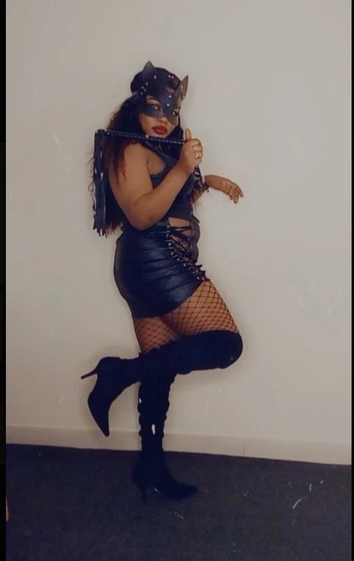 Mistress Lora Telegram id Sophia_krish – escort in Chennai — 1 / 5