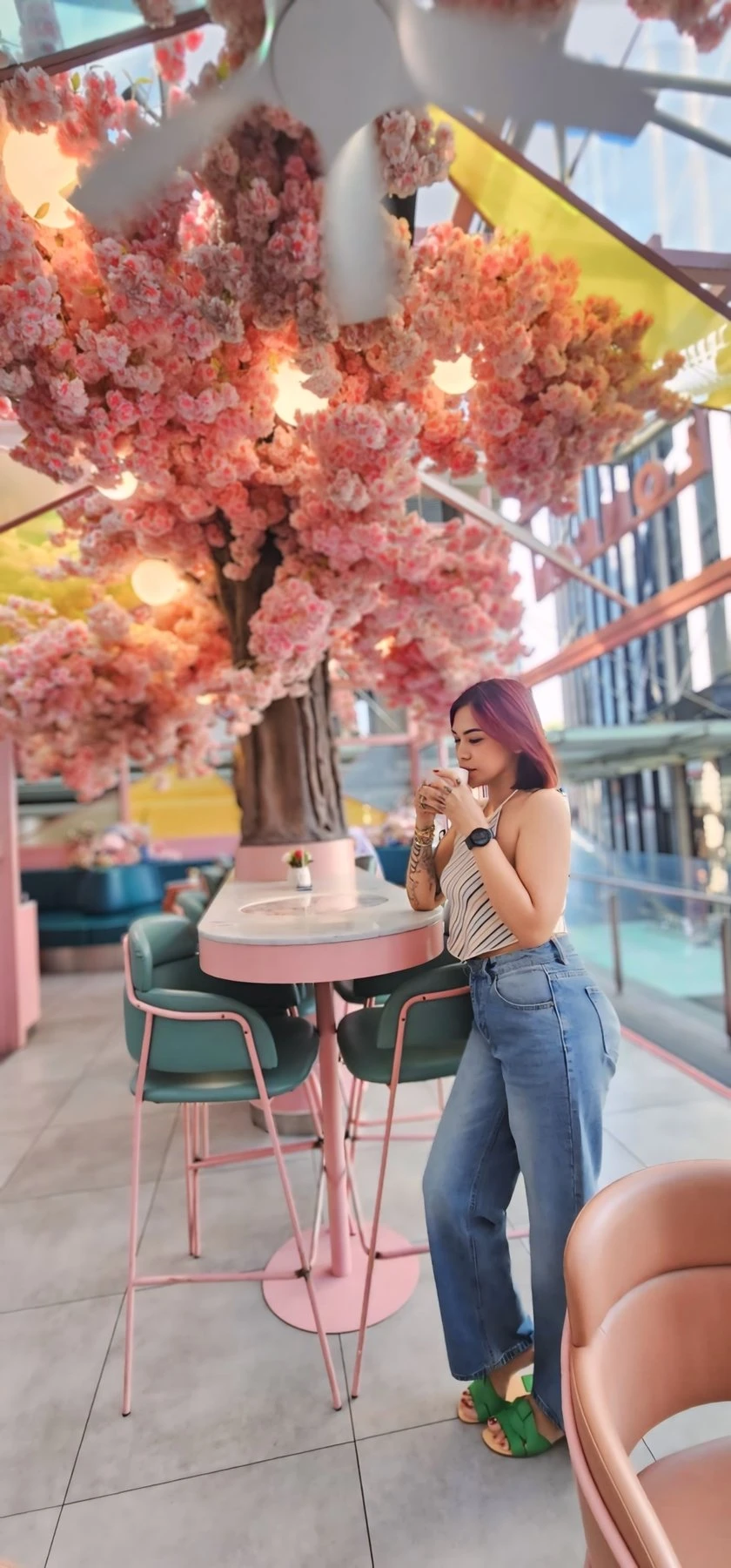 Ms.V – Filipino escort in Phnom Penh — 15 / 18