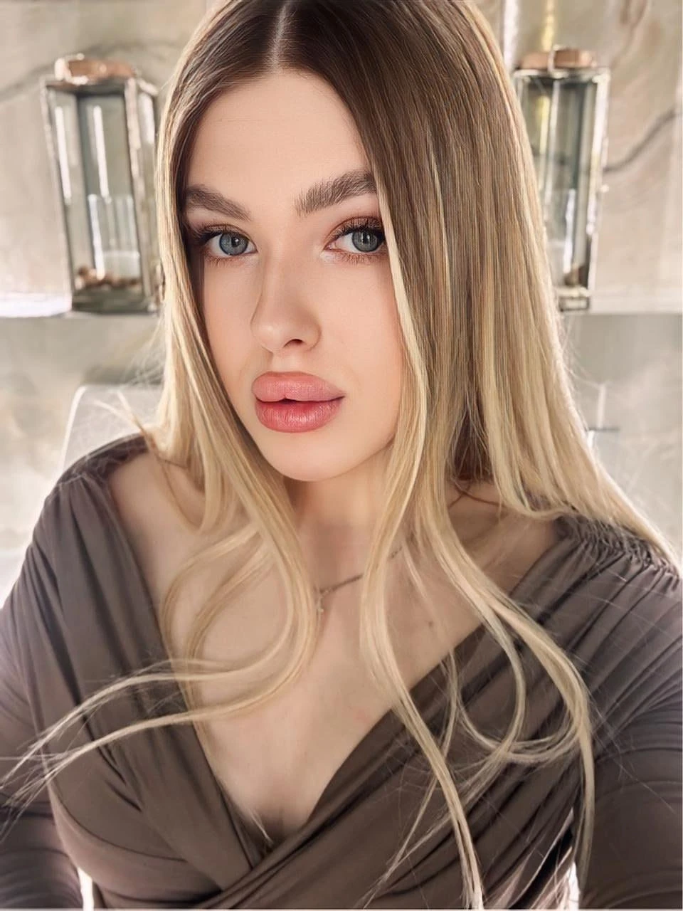 Mila Gluck Queen – Russian escort in Hong Kong, Escort, Hong Kong