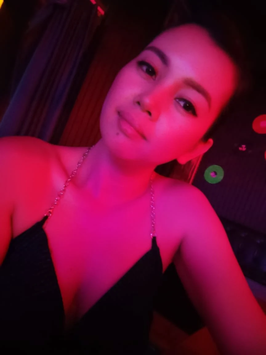 Dalli – Filipino escort in Hong Kong, Escort, Hong Kong