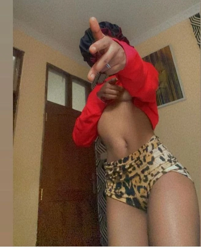 Lucy – escort in Bangalore — 3 / 5