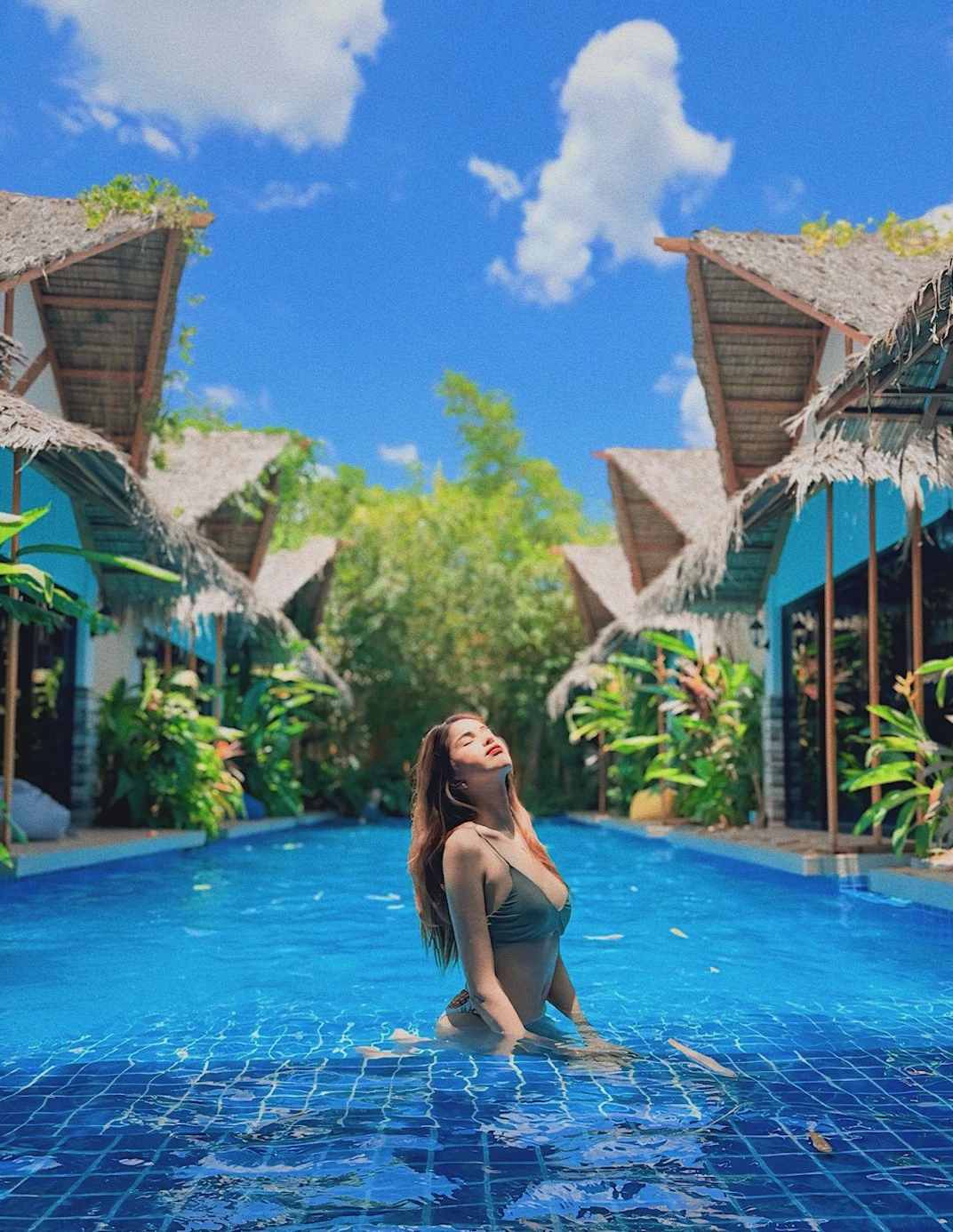 Kiss it Better(100%Real!) – Singaporean escort in Hong Kong — 14 / 23
