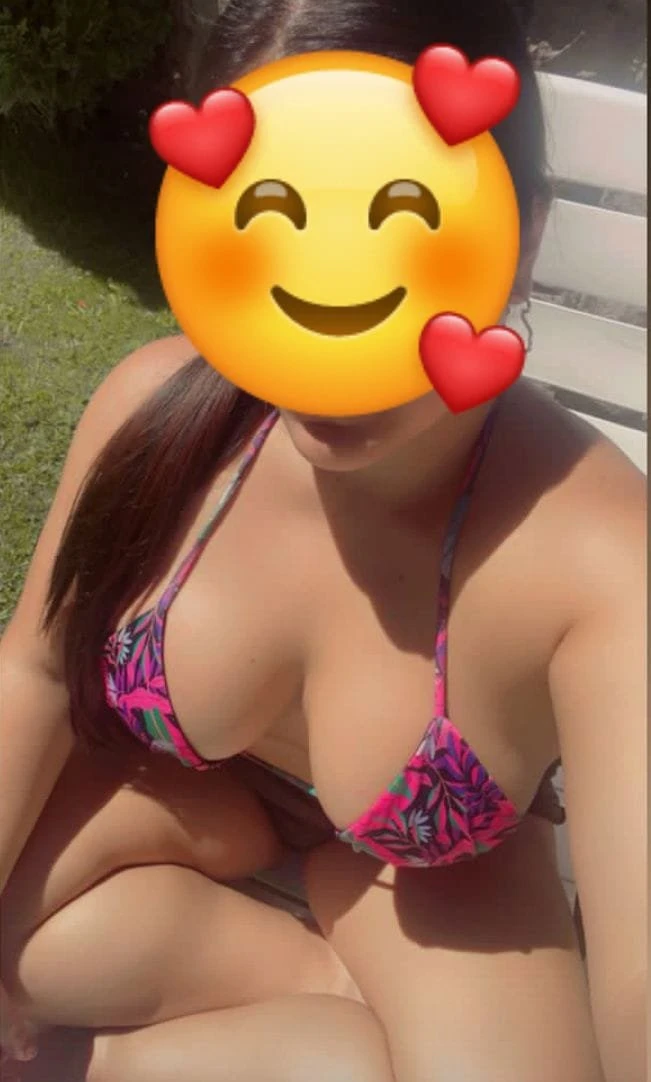 Simranjeet Punjabi Girl Hot – Indian escort in Ghaziabad — 2 / 4