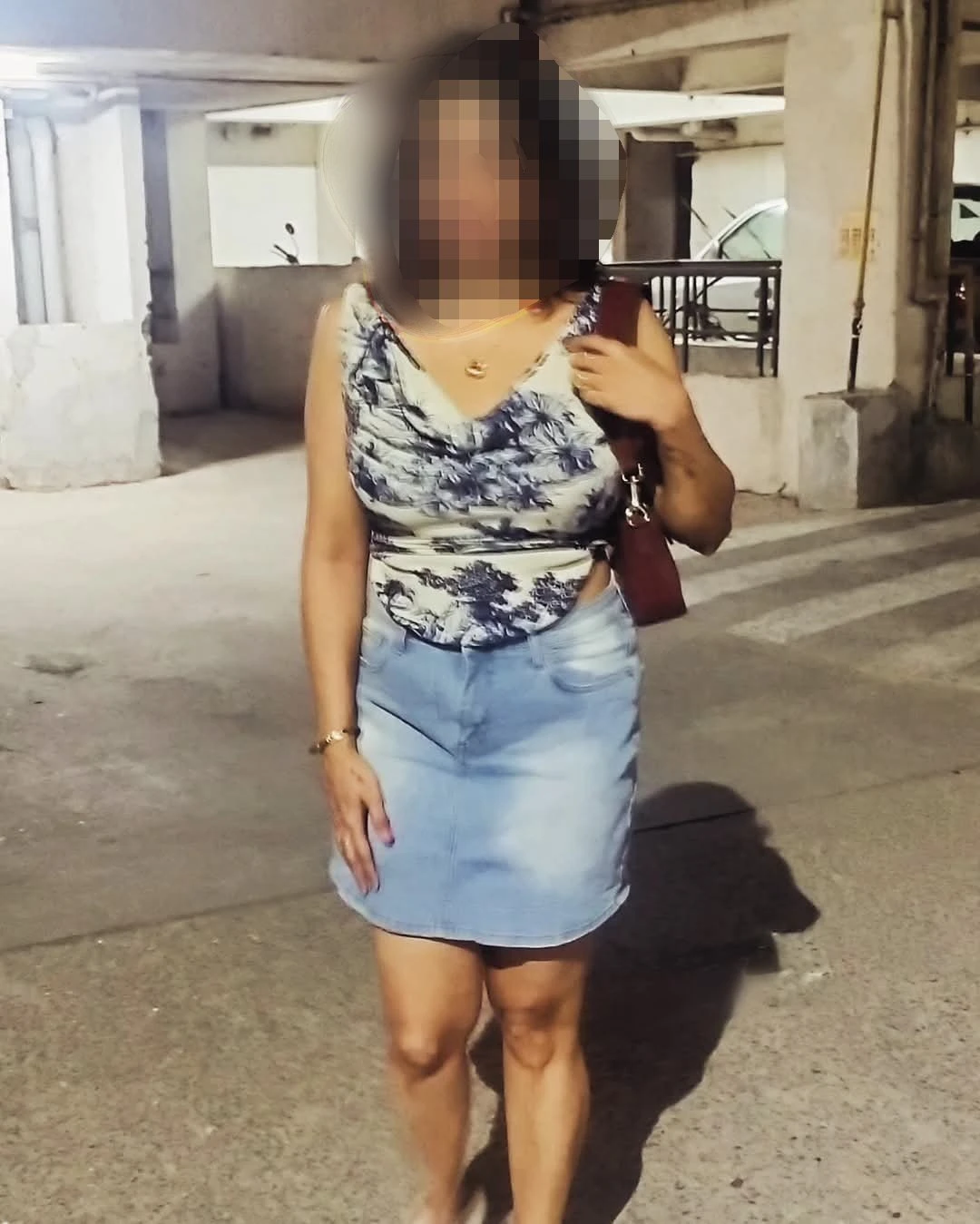 Sexy Independent Corporate Girl – escort in Bangalore — 4 / 5