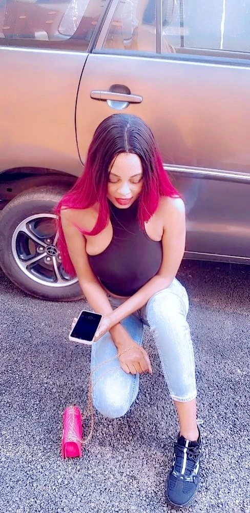 Tara7,4,1,8,5,6,4,3,0,1 – South African escort in Chandigarh — 3 / 10