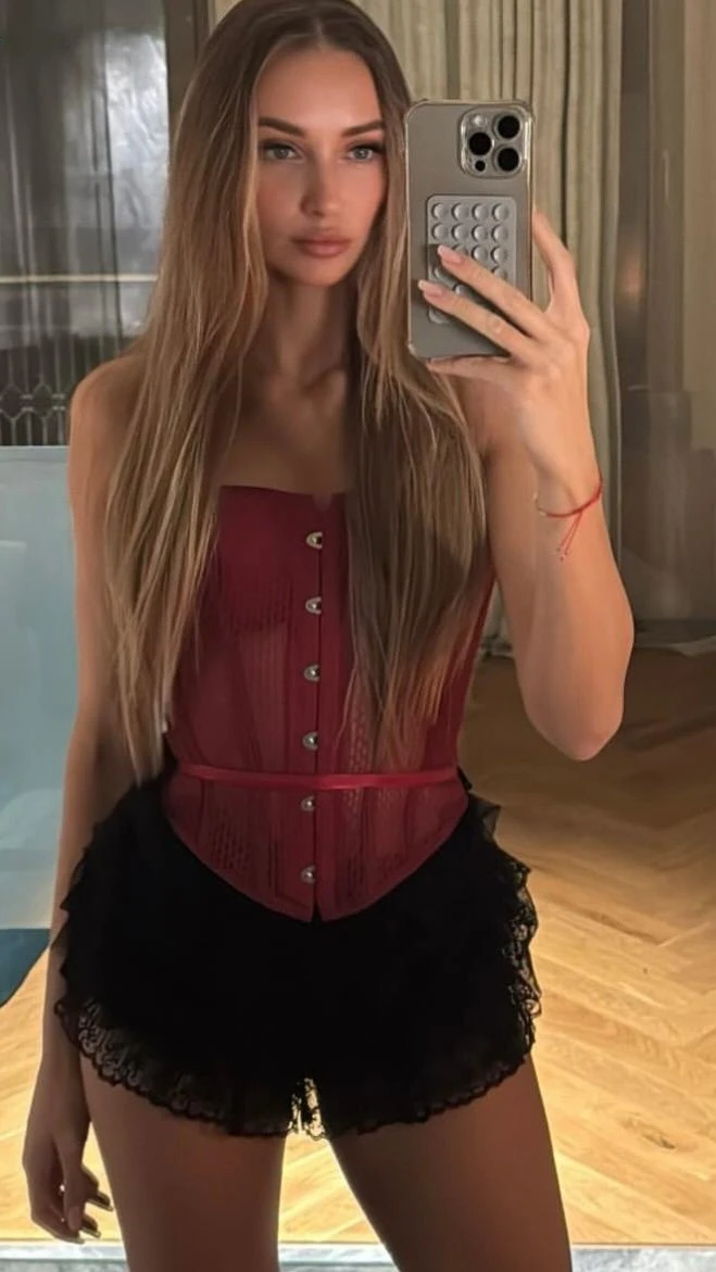 Juliana prettiest party girl in town – Australian escort in Hong Kong — 7 / 30