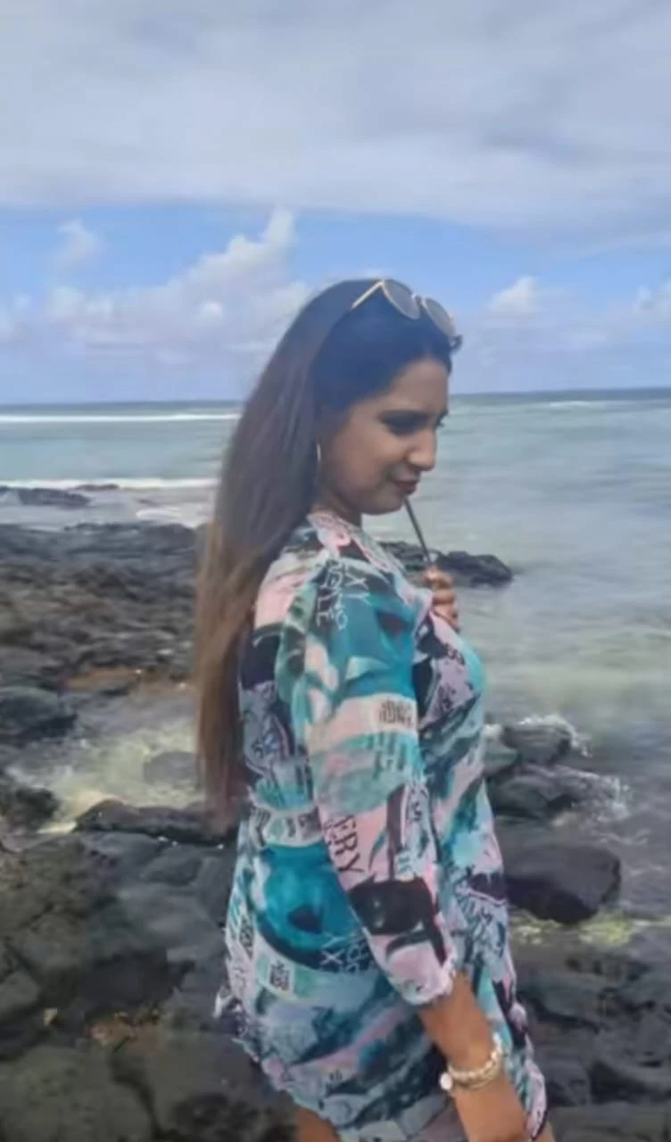 Myself Shreya Independen College Call Gi – escort in Coimbatore — 3 / 4