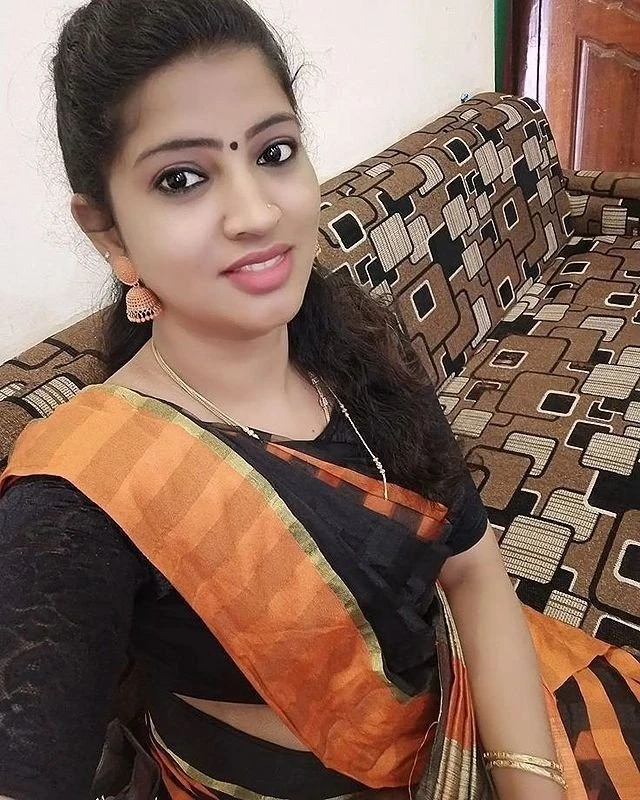 Vip Escort Service Deepika – Indian escort in Bangalore — 3 / 4