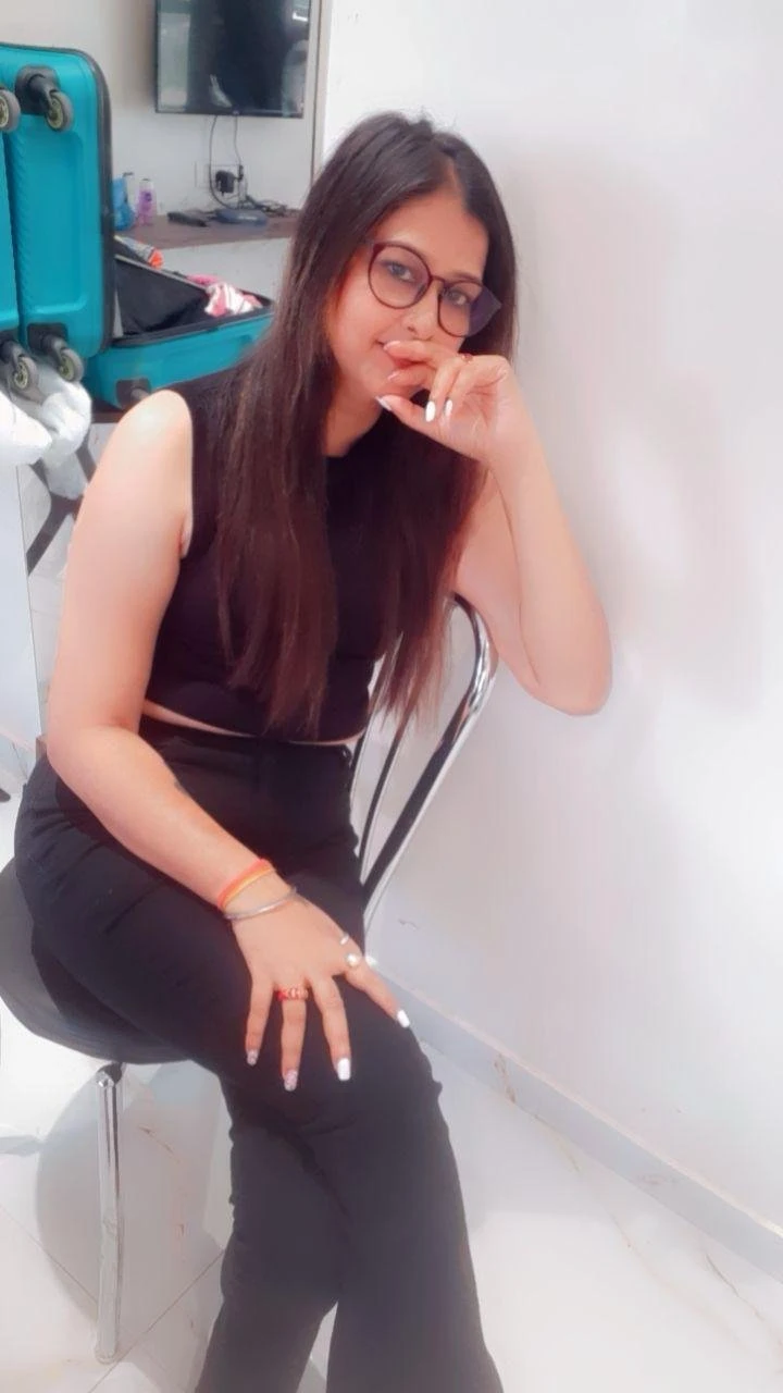Mahi Independent Girl – Indian escort in Bangalore — 3 / 5