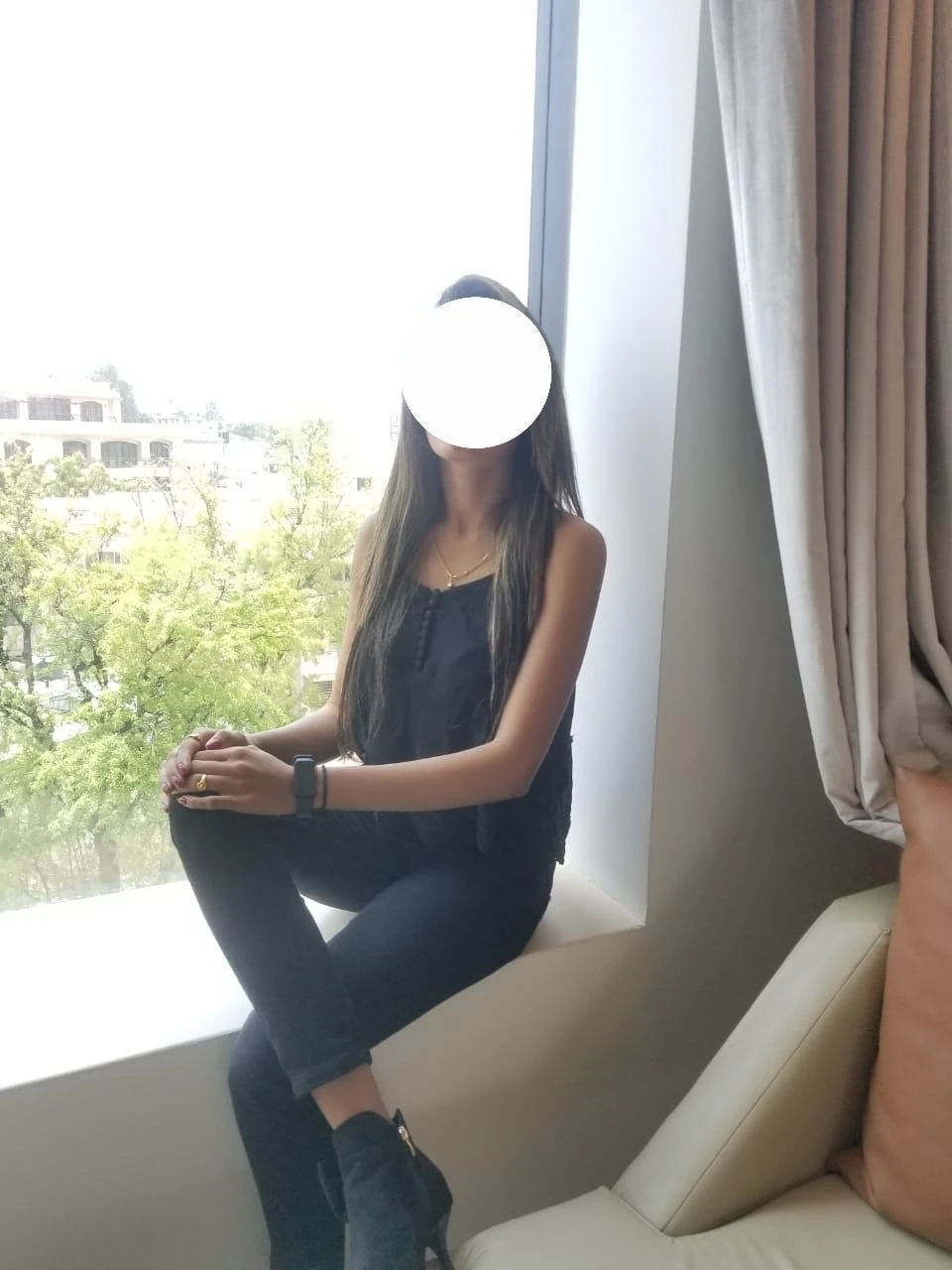 Shreya – Indian escort in Bangalore — 3 / 7
