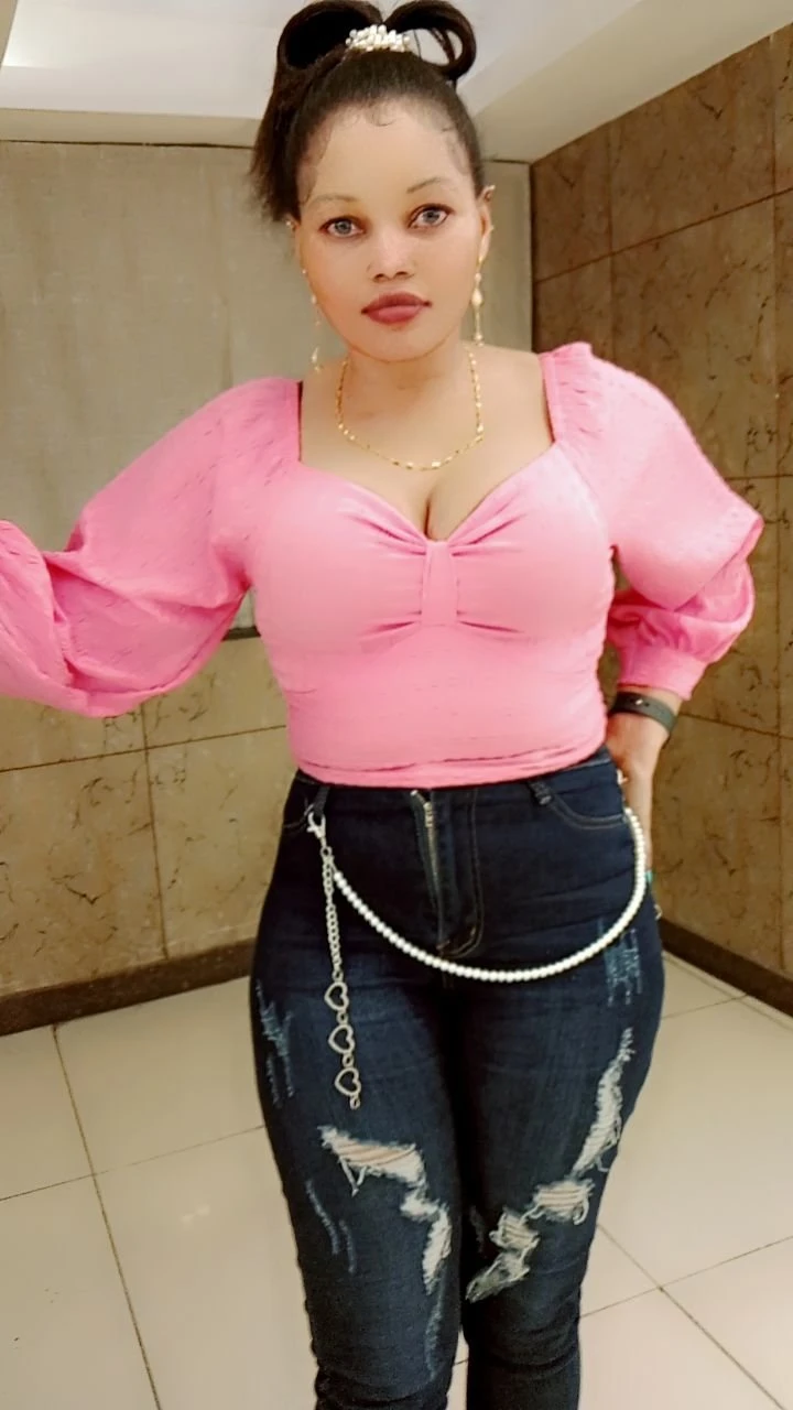 Sherry K22 – Tanzanian escort in Gurgaon — 2 / 5