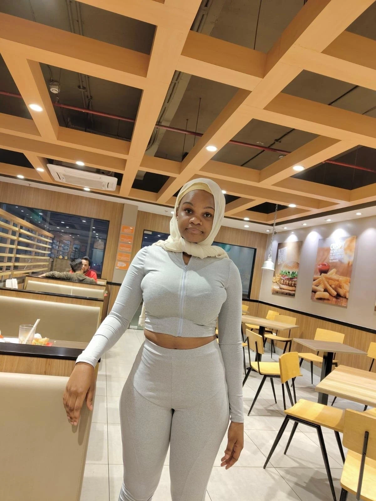 Sarah – South African escort in Chandigarh — 3 / 4