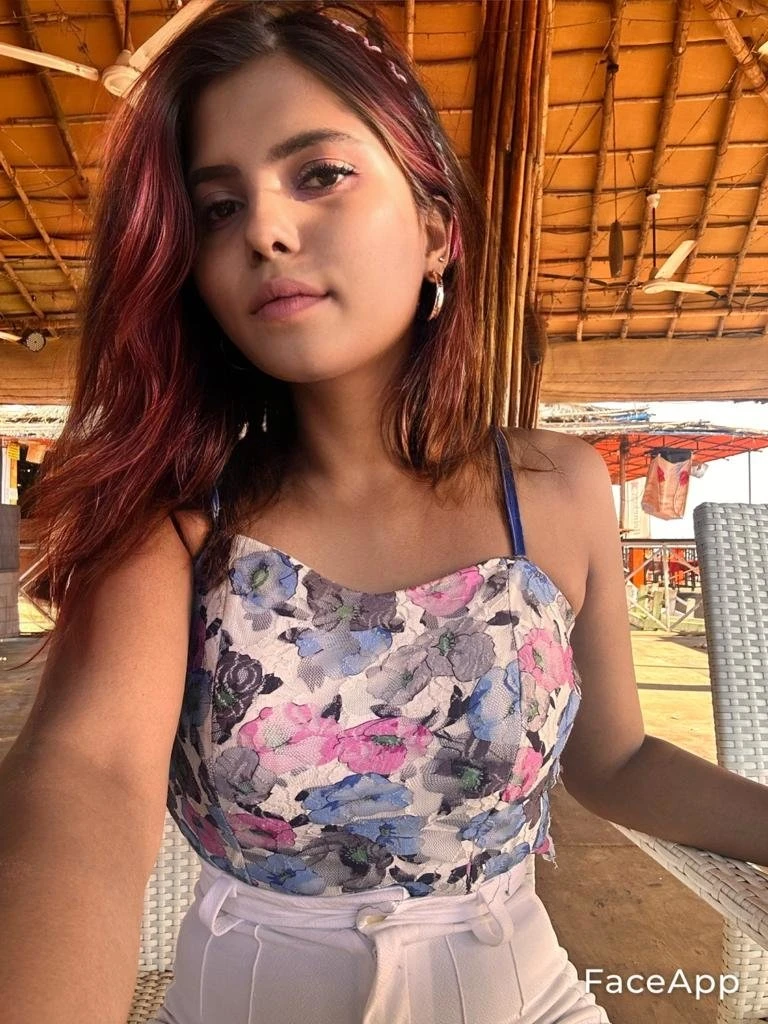 Naina Ray – Indian escort in Chennai — 2 / 3
