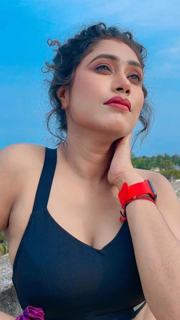 Moumita – Indian escort in Bangalore, Escort, Banga