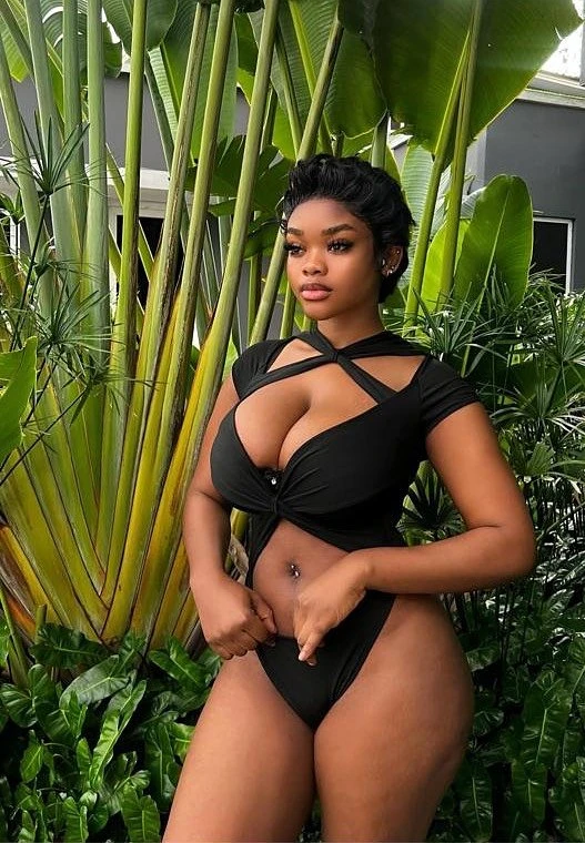 Zari – South African escort in Gurgaon — 5 / 13