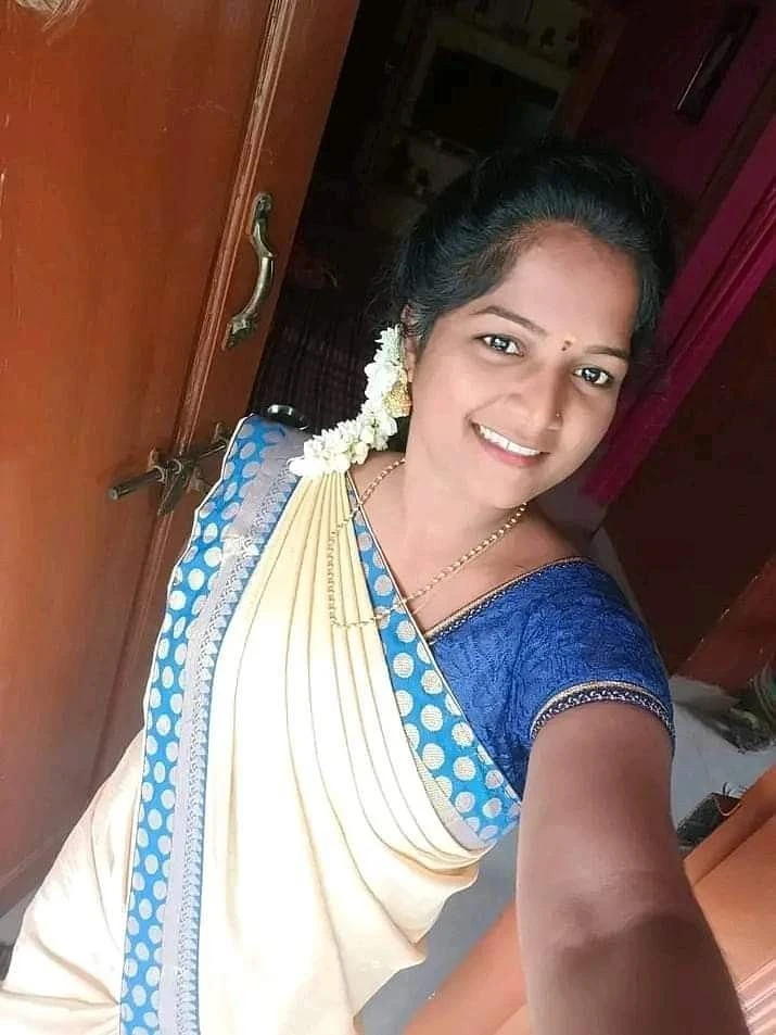 Dhruvi – Indian escort in Chennai — 1 / 5