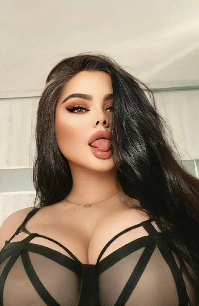 Olga – escort in Yerevan — 10 / 11