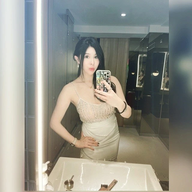 Earn Extra Income 20, 000 Hkd Per Night – escort in Hong Kong — 7 / 13