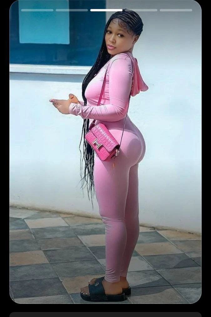 Winnie – South African escort in Bhopal — 2 / 4