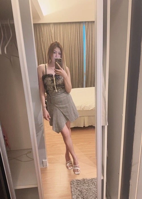 Bianca – Filipino escort in Hong Kong — 4 / 8