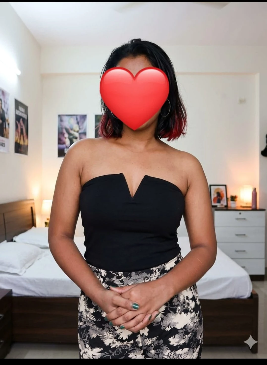 Tiesshats – Indian escort in Bangalore — 1 / 4