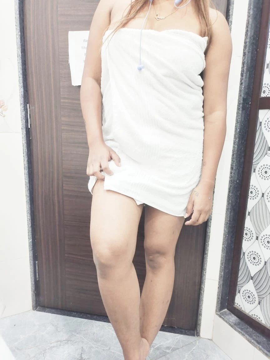 ꧁☆INDEPENDENT CAM AND REAL MEET☆ – Indian escort in Chennai — 5 / 7