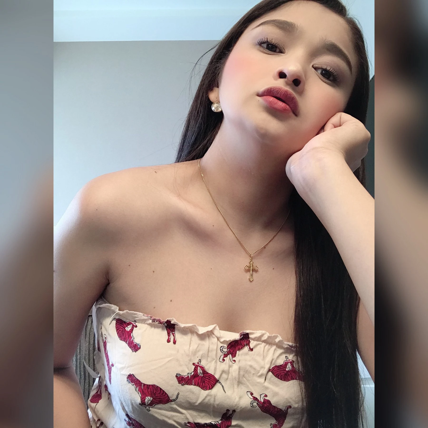Sharmaine INDEPENDENT – escort in Hong Kong — 4 / 8