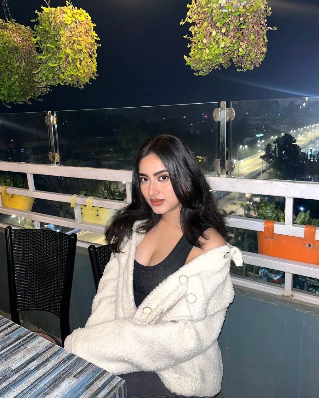 Vandana – Indian escort in Bangalore — 2 / 4