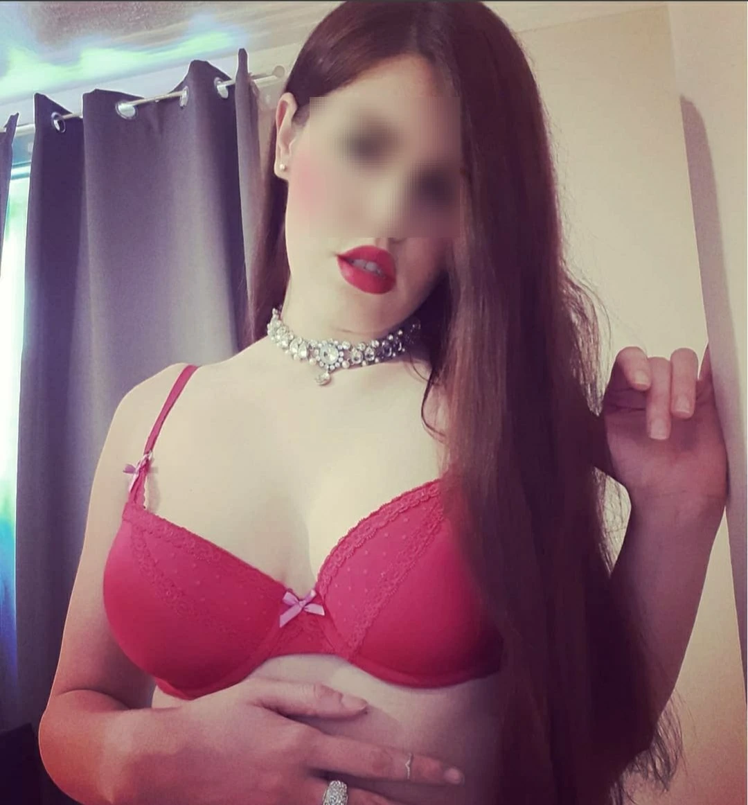 Nina Student – German escort in Split — 3 / 10