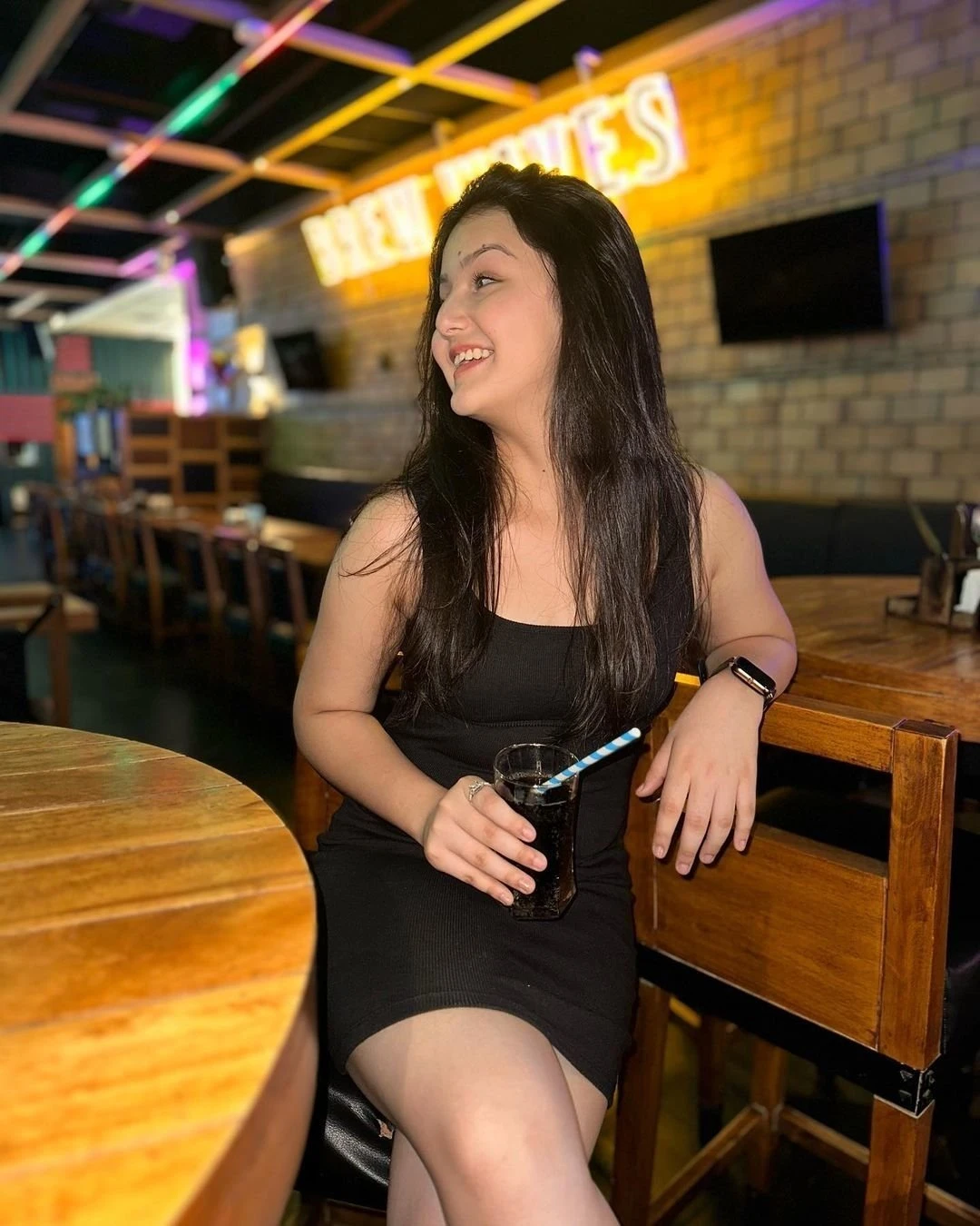 Banglore Call Girl 24 Hour Available – Indian escort in Ahmedabad — 2 / 4