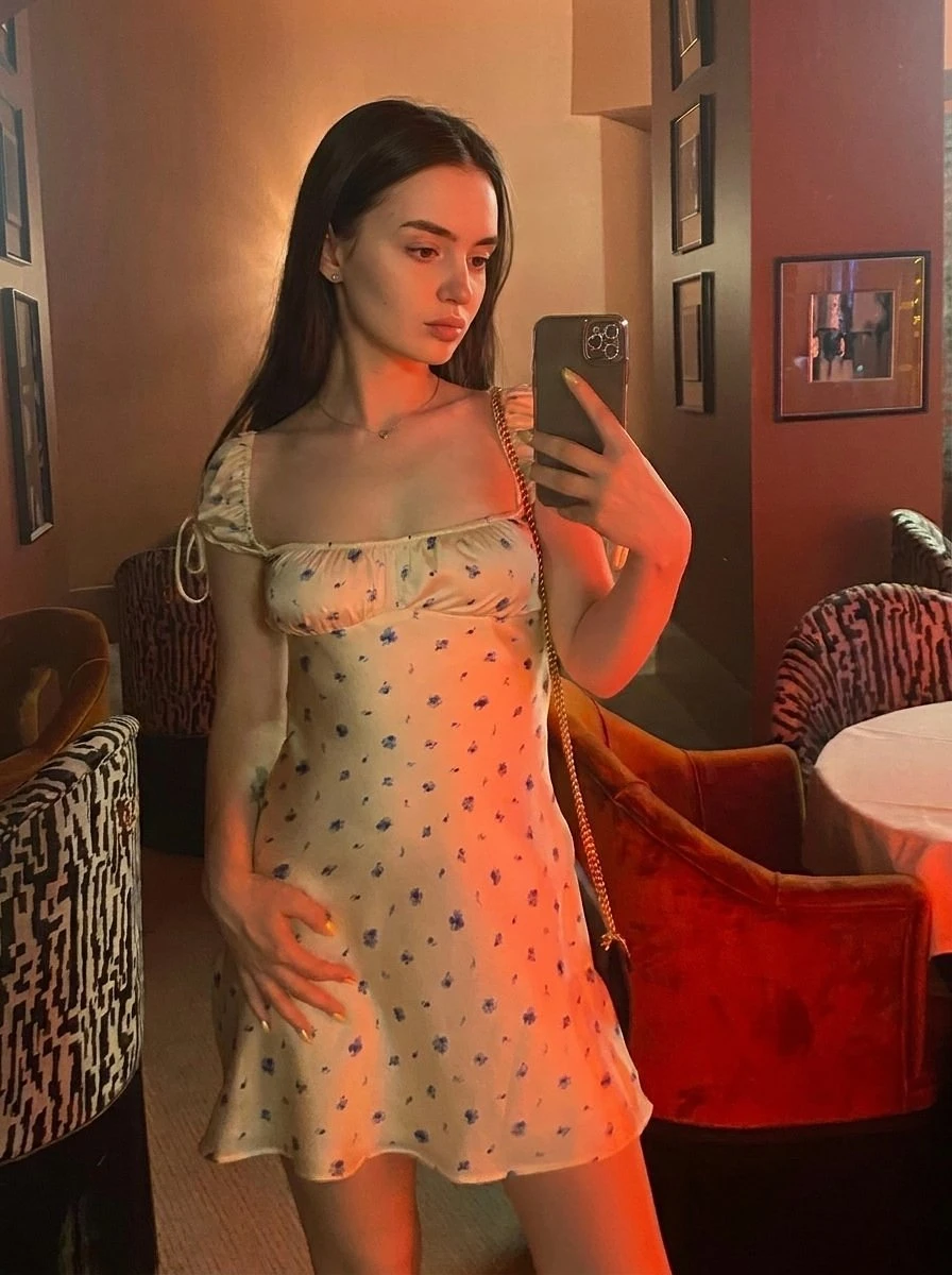 Cidney Breathless Baby – Ukrainian escort in Hong Kong — 7 / 8