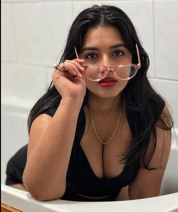 100% Genuine Sarvice Vip Girls Ahmedabad – Indian escort in Ahmedabad — 3 / 4
