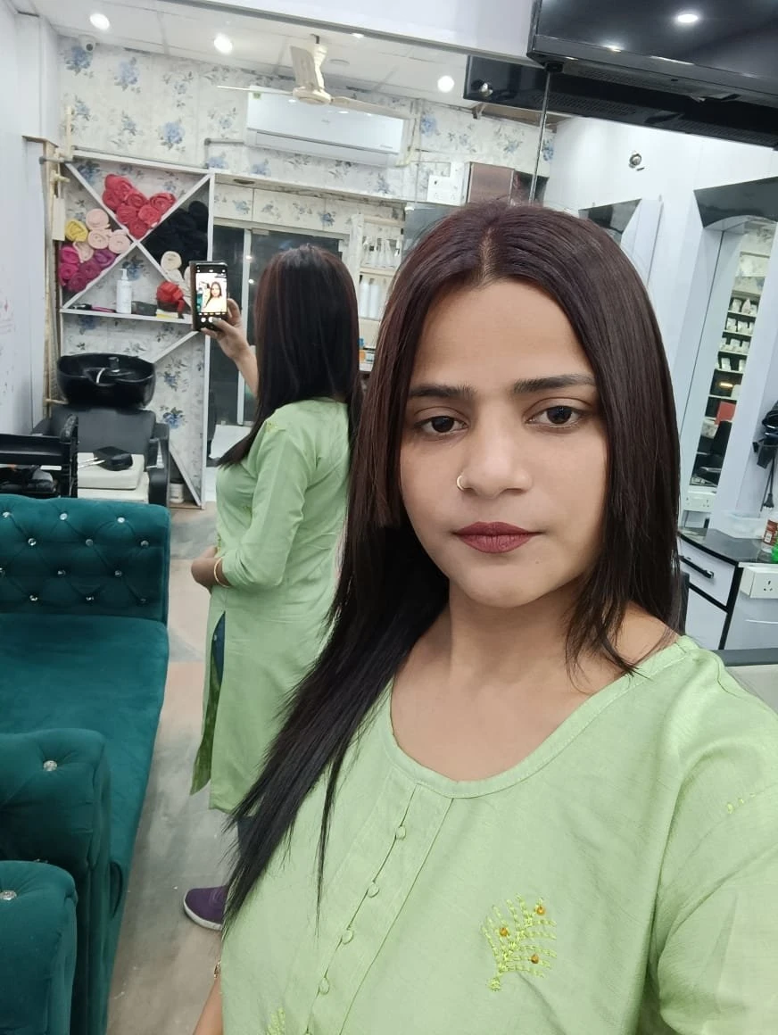 Neha Independent ONS GFE Cash pay – Indian escort in Bangalore — 5 / 6