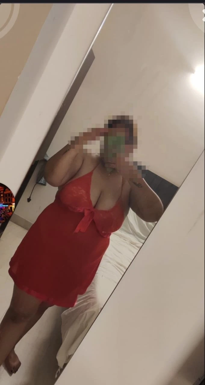 Sizzling Sonia – Indian companion in Candolim, Goa, Escort, Candolim