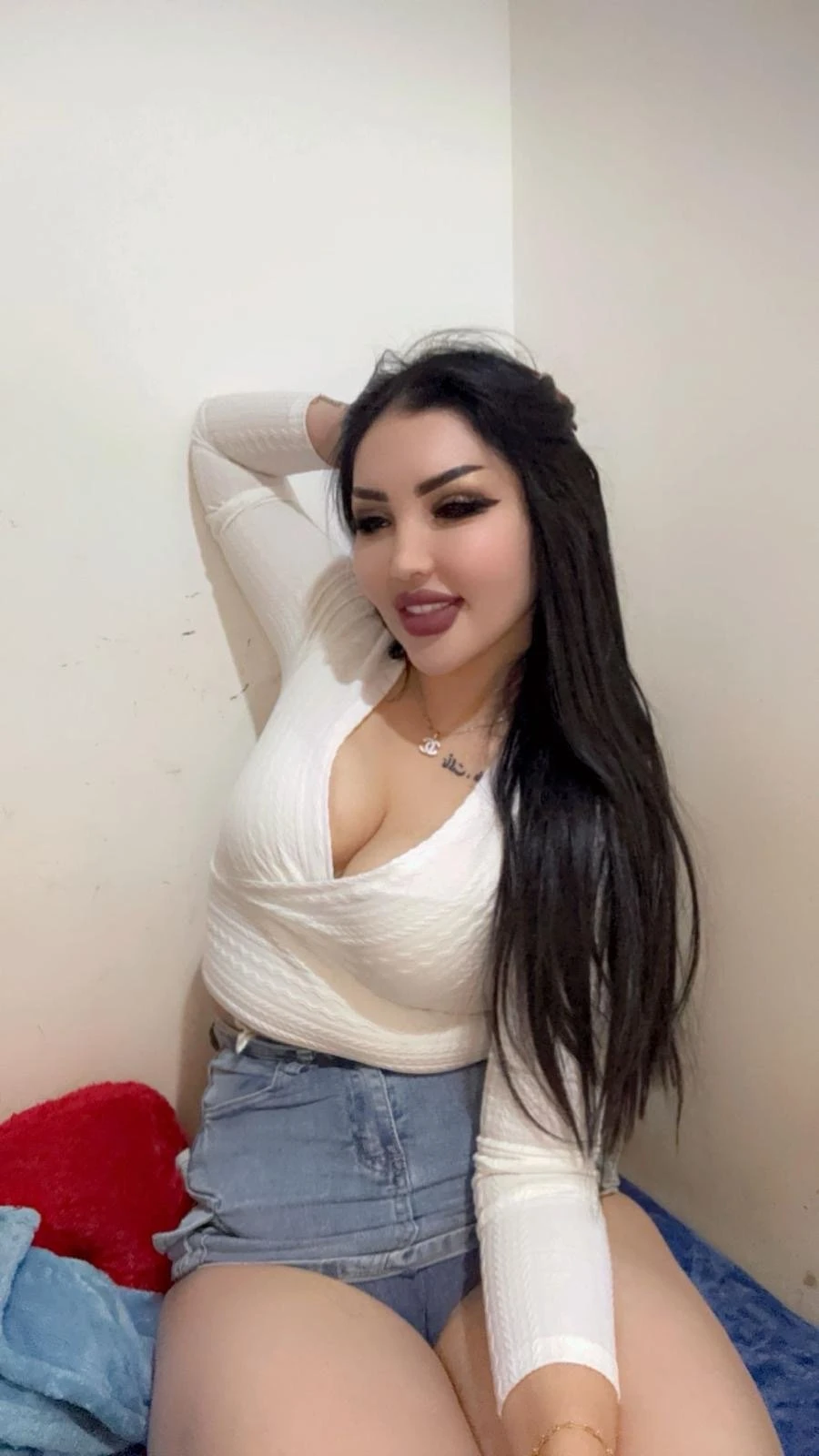 PP Sexy for You CIM 69 – Thai escort in Phnom Penh — 13 / 22