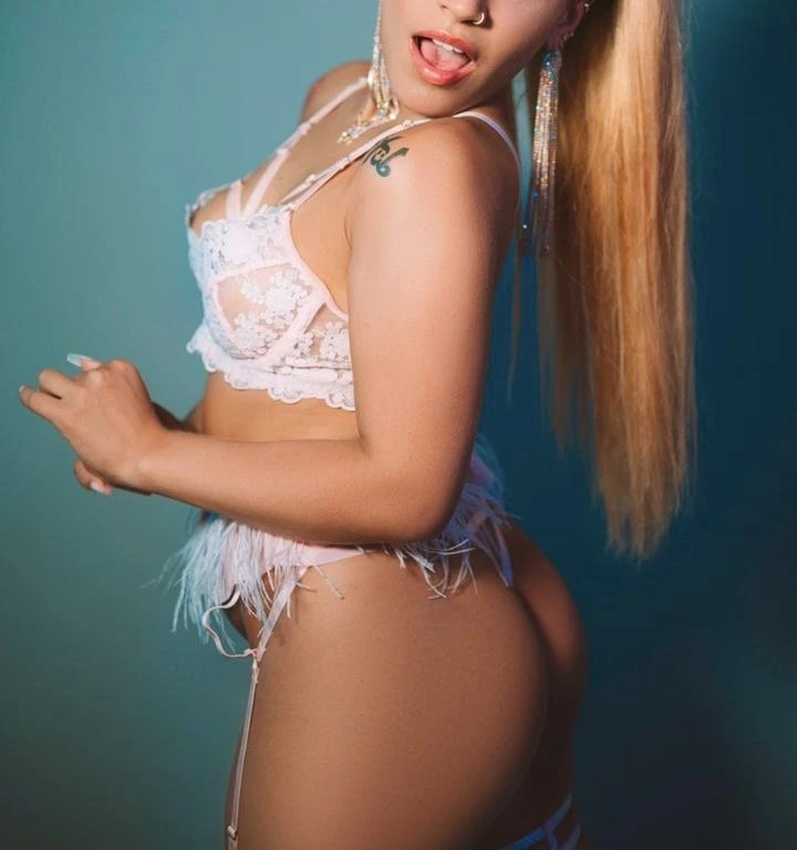 Angel Brazilian Hot Pussy – Brazilian escort in Hong Kong — 10 / 15