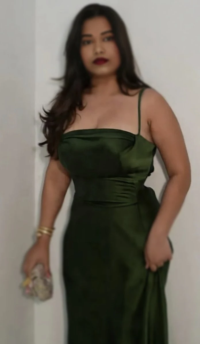 🕊️꧁🦋⃟ ⁂Kavya ༒𝐶𝑎𝑚༒𝓜𝓮𝓮𝓽 ⁂꧂🕊️ – Indian escort in Bangalore — 3 / 6
