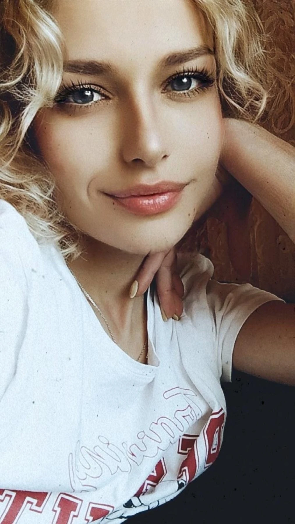 Alena – Russian escort in Tirana — 2 / 8