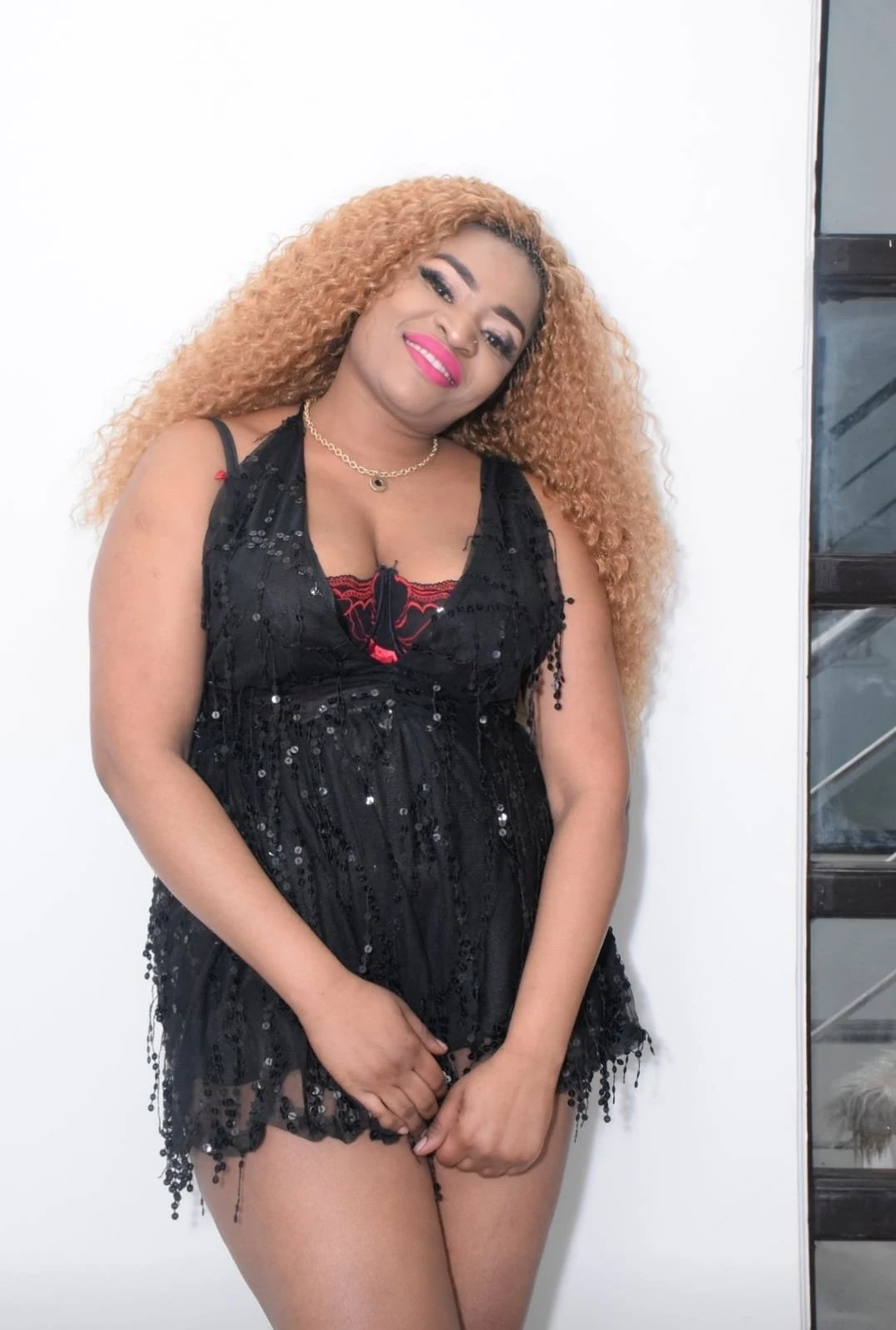 Ella – South African escort in Chandigarh — 3 / 4