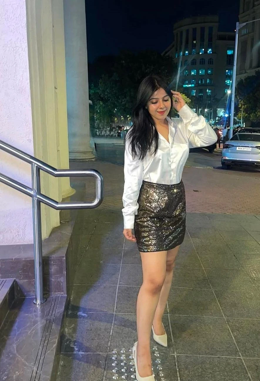 Nataya Malhotra – Indian escort in Bangalore — 2 / 13