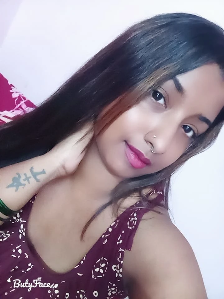 cam show big boobs – Indian escort in Bangalore — 2 / 3