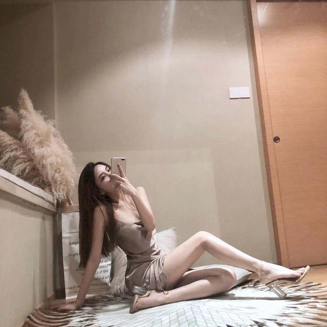 Model Yumi Japanese Girl in Hong Kong – Japanese escort in Hong Kong — 4 / 9