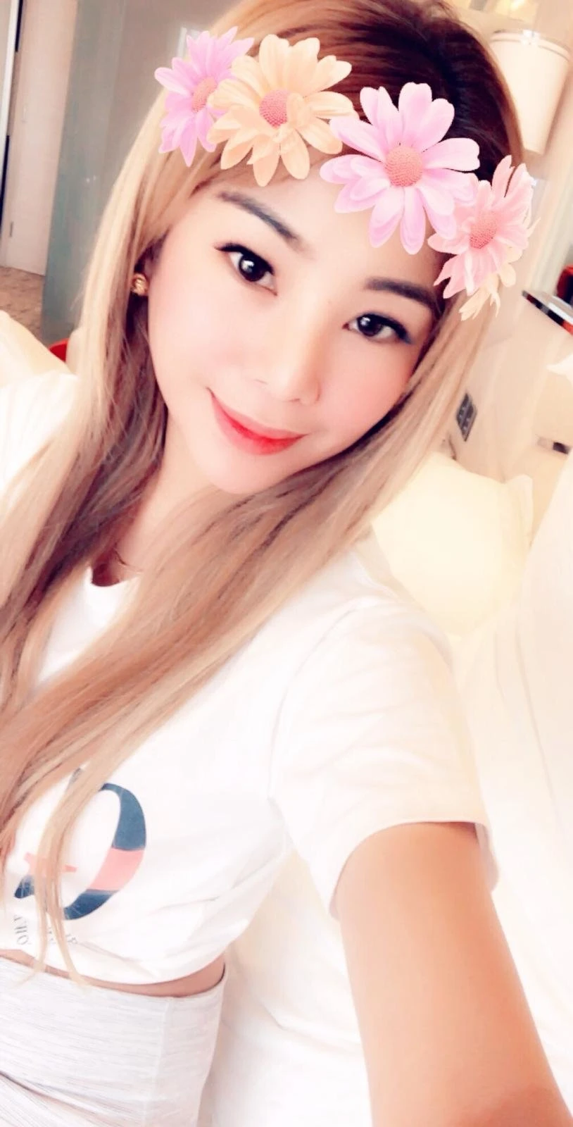 Sayurie – Filipino escort in Hong Kong — 4 / 8