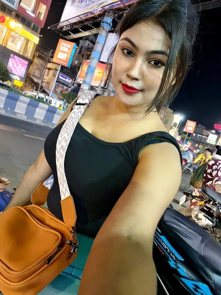 Anjali – Indian escort in Coimbatore — 3 / 4