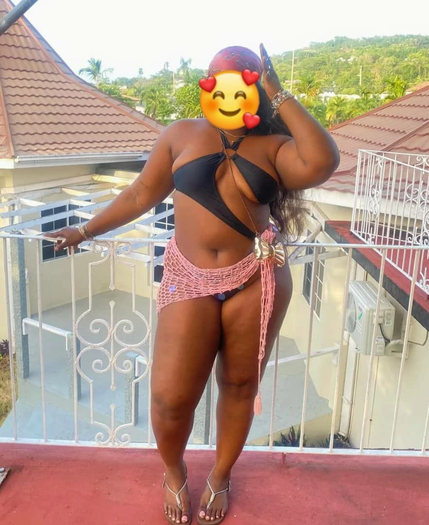 Remmy (Velachery, Chennai) – Rwandan escort in Chennai — 3 / 4