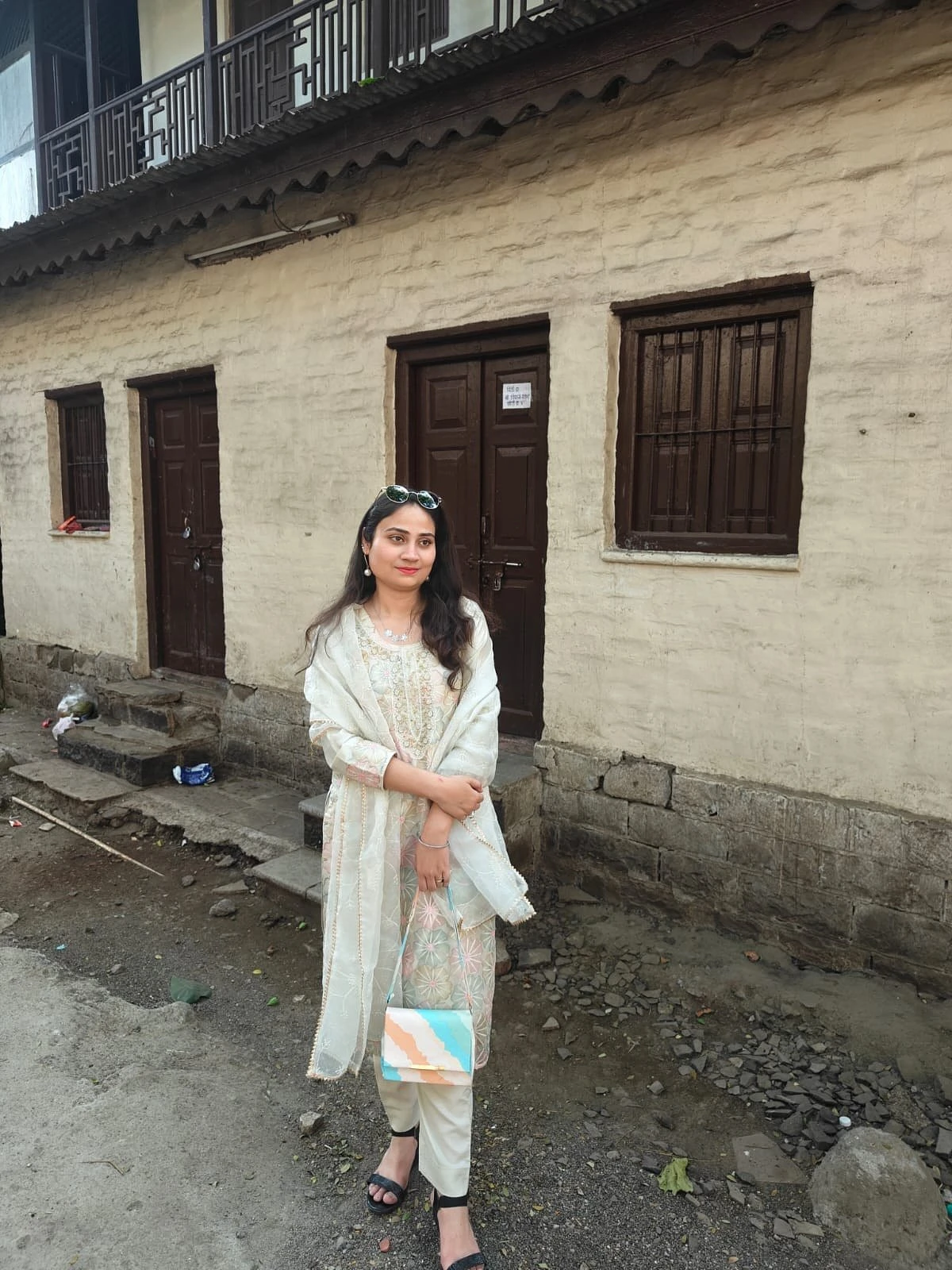 Cam & Real Meet ( Independent), Escort – Indian escort in Bangalore — 4 / 5
