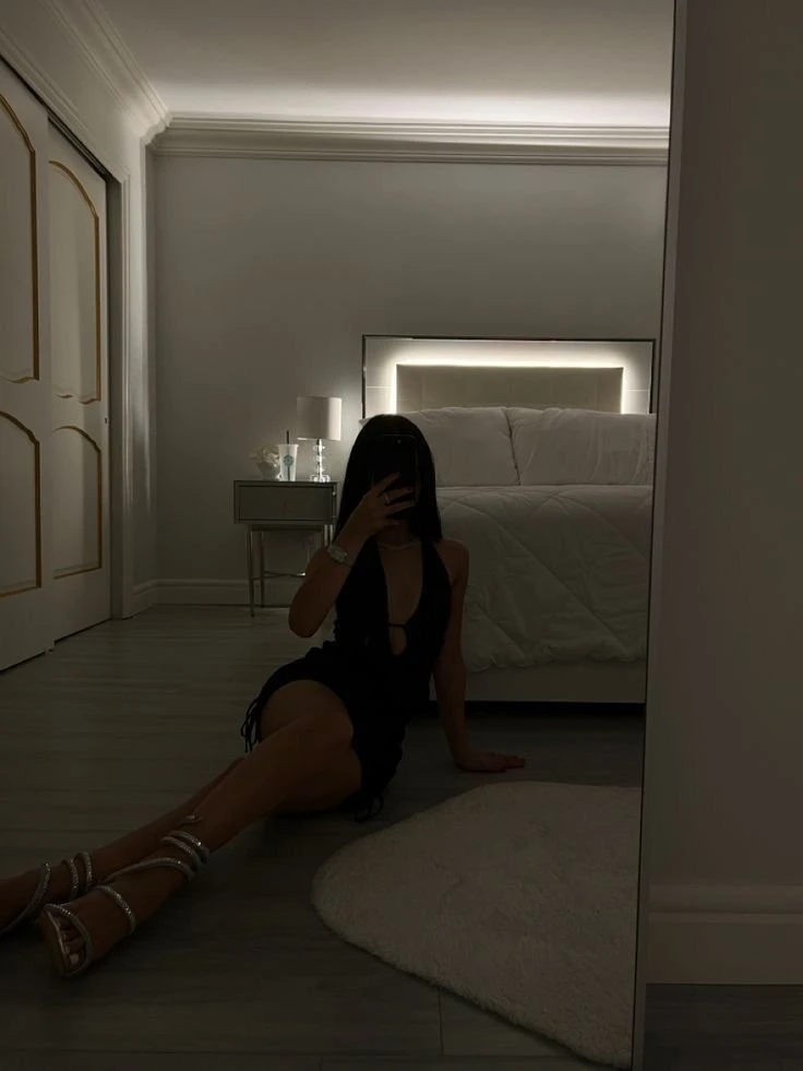 Vasundhara rajpoot – Indian escort in Gurgaon — 3 / 5