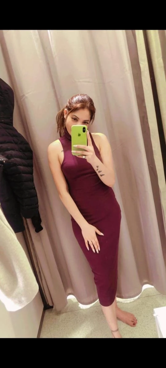 Alisha Reddy – Indian escort in Chennai — 3 / 5